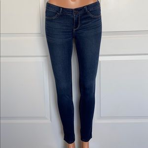 HOLLISTER JEAN LEGGINGS